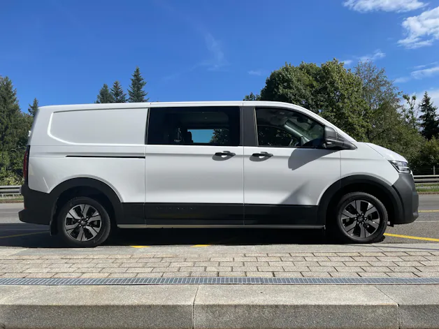 VW Transporter Plus 2.0 TDI 4Motion Lang Automat Pan Americana, 5-Sitzer