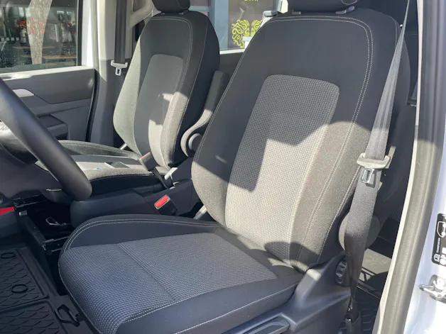 VW Transporter Plus 2.0 TDI 4Motion Lang Automat Pan Americana, 5-Sitzer