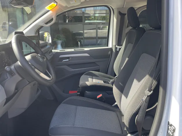VW Transporter Plus 2.0 TDI 4Motion Lang Automat Pan Americana, 5-Sitzer