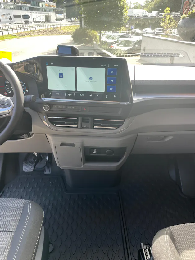 VW Transporter Plus 2.0 TDI 4Motion Lang Automat Pan Americana, 5-Sitzer