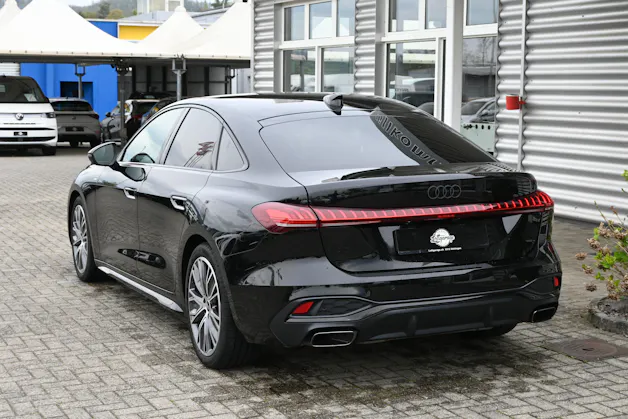 AUDI A5 Limousine 40 TDI S Line Plus S tronic 204PS