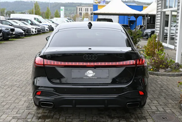AUDI A5 Limousine 40 TDI S Line Plus S tronic 204PS