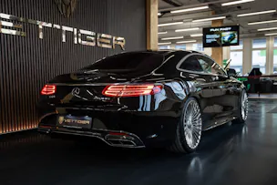 MERCEDES-BENZ S 65 AMG 7G-Tronic
