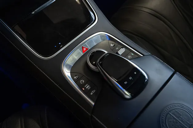 MERCEDES-BENZ S 65 AMG 7G-Tronic