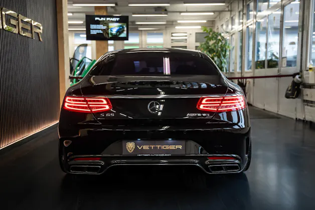 MERCEDES-BENZ S 65 AMG 7G-Tronic