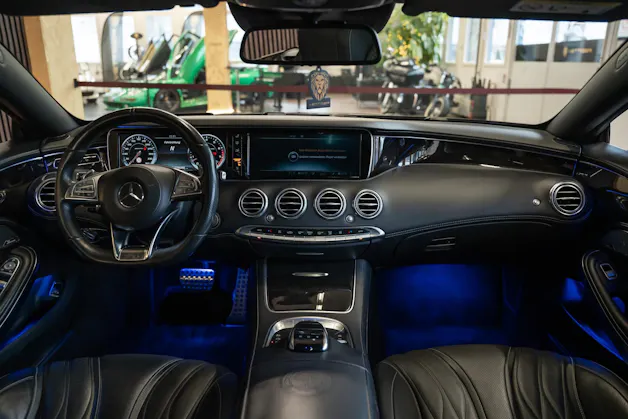 MERCEDES-BENZ S 65 AMG 7G-Tronic