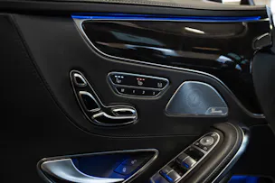 MERCEDES-BENZ S 65 AMG 7G-Tronic