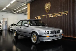 BMW 318iS