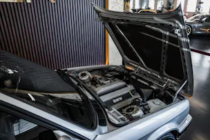 BMW 318iS