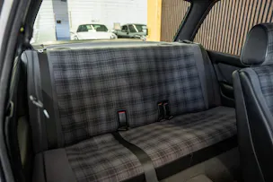 BMW 318iS