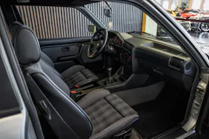BMW 318iS