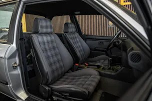 BMW 318iS