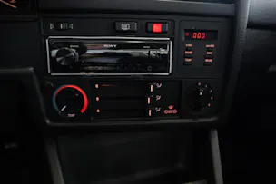 BMW 318iS