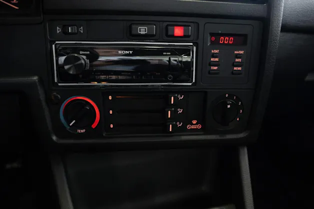 BMW 318iS