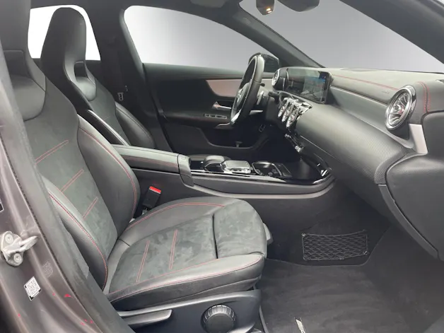 MERCEDES-BENZ Mercedes-Benz CLA 220 AMG Line 7G-DCT – Sportlich, elegant & hochwertig ausgestattet