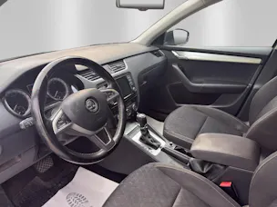 SKODA Octavia Combi 2.0 TDI Ambition 4x4 DSG