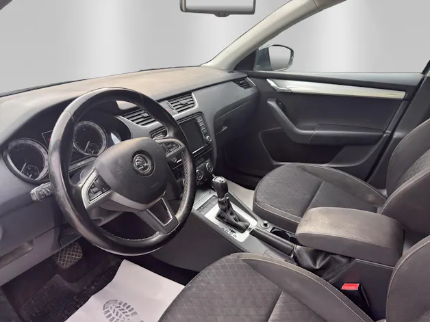 SKODA Octavia Combi 2.0 TDI Ambition 4x4 DSG