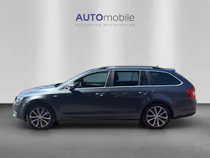 SKODA Octavia Combi 2.0 TDI Ambition 4x4 DSG