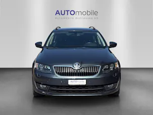 SKODA Octavia Combi 2.0 TDI Ambition 4x4 DSG