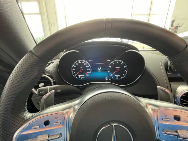 MERCEDES-BENZ AMG GT Roadster