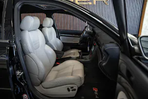 AUDI RS4 Avant quattro