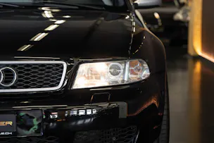 AUDI RS4 Avant quattro