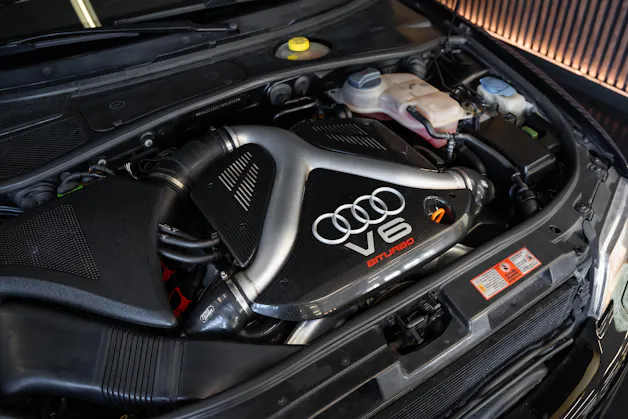 AUDI RS4 Avant quattro