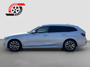 BMW 320d xDrive 48V Touring Luxury Line Steptronic