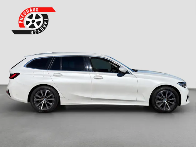 BMW 320d xDrive 48V Touring Luxury Line Steptronic