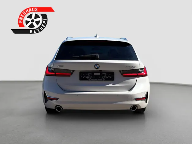 BMW 320d xDrive 48V Touring Luxury Line Steptronic