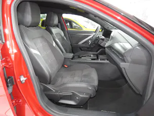 OPEL Astra 1.6 PHEV Turbo Swiss Plus Automat