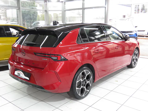 OPEL Astra 1.6 PHEV Turbo Swiss Plus Automat