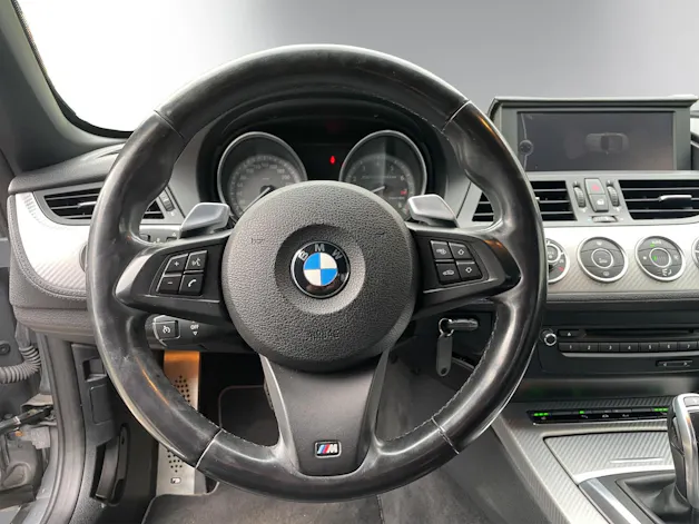 BMW Z4 sDrive35is DKG – M-PAKET | NAVIGATION PROFESSIONAL | KOMFORTZUGANG | PDC |