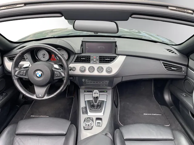 BMW Z4 sDrive35is DKG – M-PAKET | NAVIGATION PROFESSIONAL | KOMFORTZUGANG | PDC |