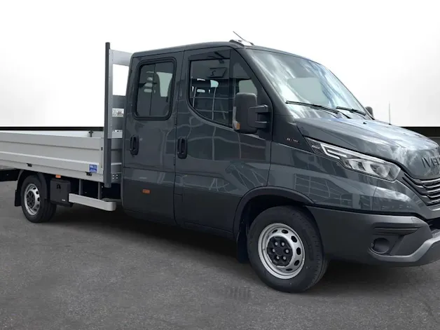 IVECO 35 S 16H D 7 Sitzer