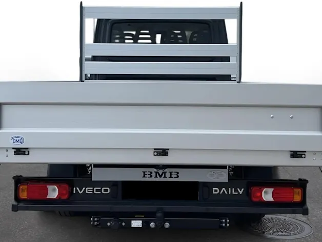 IVECO 35 S 16H D 7 Sitzer