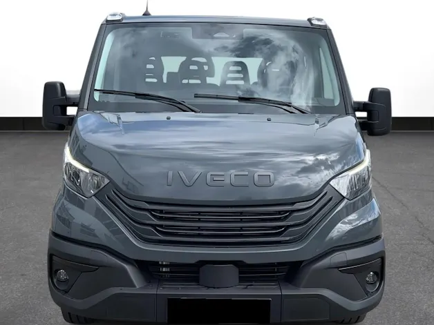 IVECO 35 S 16H D 7 Sitzer
