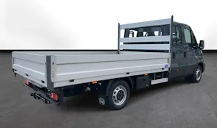 IVECO 35 S 16H D 7 Sitzer