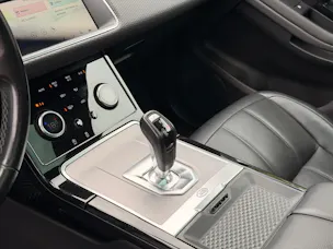 Land Rover Range Rover Evoque D 150 SE AT9