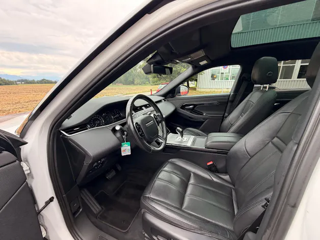 Land Rover Range Rover Evoque D 150 SE AT9