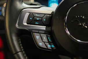 FORD Mustang Fastback 5.0 V8 GT Automat