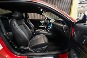 FORD Mustang Fastback 5.0 V8 GT Automat