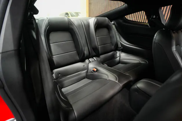 FORD Mustang Fastback 5.0 V8 GT Automat