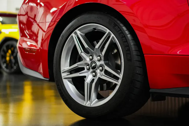FORD Mustang Fastback 5.0 V8 GT Automat