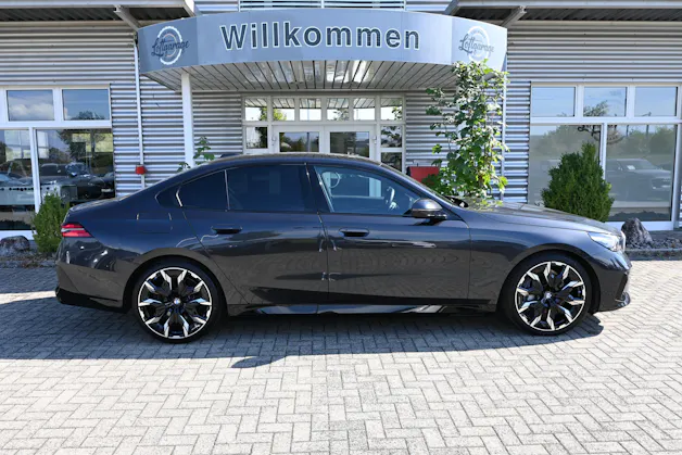 BMW 540d xDrive 48V M Sport Pro Steptronic