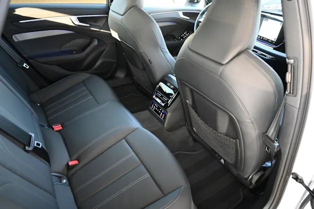AUDI A6 Avant 40 TDI S-Line Plus Black 150 kW S tronic