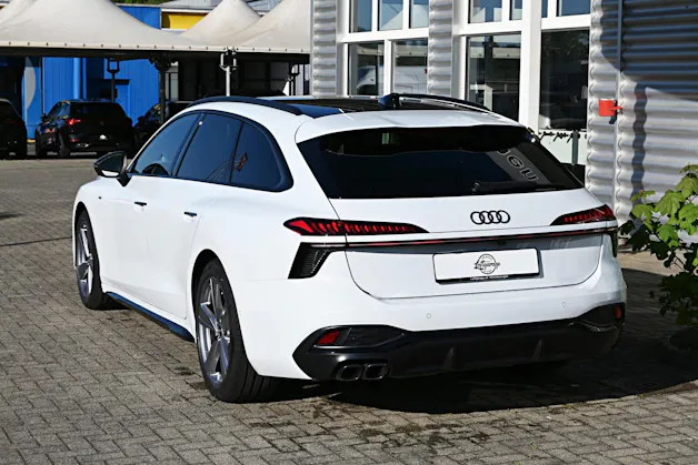 AUDI A6 Avant 40 TDI S-Line Plus Black 150 kW S tronic