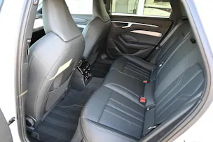AUDI A6 Avant 40 TDI S-Line Plus Black 150 kW S tronic