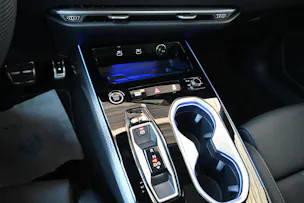 AUDI A6 Avant 40 TDI S-Line Plus Black 150 kW S tronic