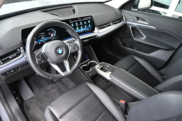 BMW X1 xDrive 23d 48V xLine 4X4 + AHK 2000kg